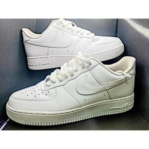 Size 11 - Nike Air Force 1 '07 Low Triple White